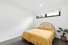 541 - 3 Bedroom Townhouse - Centrally Located- Free Parking - Free WIFI - Image 4