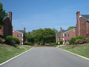 Beautifully furnished condo right next door to the Augusta National! - Image 4