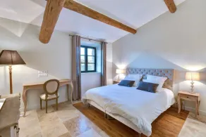 Luxurious 5* stone farmhouse - Image 5