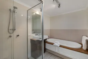 Amphora Resort 1 Bedroom Apartment - Image 2