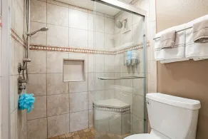 Luxurious First Floor 2 Bedroom Condo with Awesome Views. - Image 5