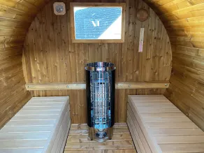 Small vacation home with a private wellness area (outdoor sauna) - Image 2