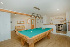 Blueberry Point – A Four-Season Lakeside Retreat in Central Maine - Image 4