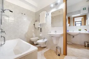 Ferienwohnung \"Casa Lucy\" mit Seeblick, Gemeinschaftspool und WLAN - Image 2