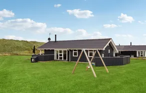 Amazing home in Harboøre with sauna - Image 4