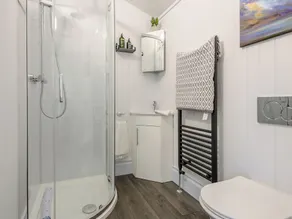 Alojamiento de 1 habitaciones en Swaton - Image 2