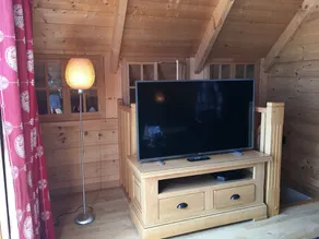 CHALET SABOT STANDING VENUS PÅ FØDEN AF TRACKS - Image 2