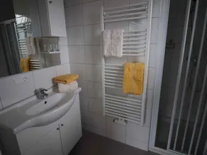 Holiday apartment In a quiet and sunny slope - Image 3