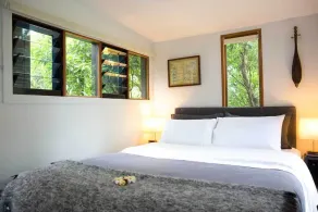 Perched on the bank of Broughton Mill Creek & only 500 meters from Berry centre - Image 3