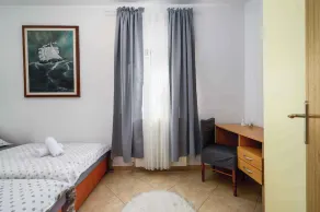 Holiday apartment with internet, air conditioning, terrace and garden in a quiet location - Image 4