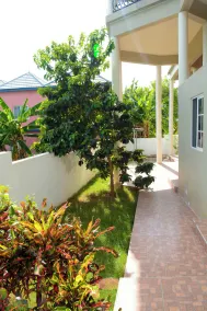 Winter Escape with Seaview - Private Balcony & Fast WiFi - Image 3
