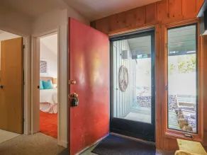 Loon Mountain View 3BR, AC, Hot Tubs, Indoor Pools, Tesla Charger - Image 5