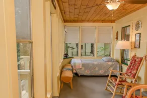 Timeless Lakefront Cottage with private dock- East Pond Belgrade Lakes Region - Image 4