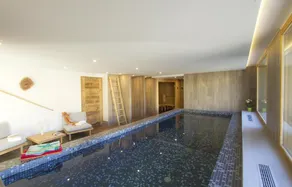 Bis 100m skipiste, 3te Etage, blick berg, schwimmbad, sauna, hammam, balkon, parkmöglichkeiten - Image 3