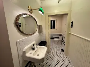 West River House - Image 2