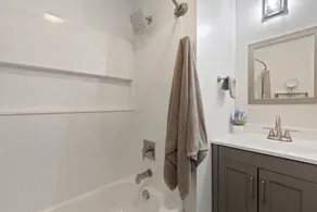 Lansing 3BR near downtown — Game room & EV garage - Image 3