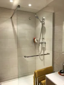 Situation exceptionnelle avec vue imprenable idéal pour un couple et 2 enfants - Image 4