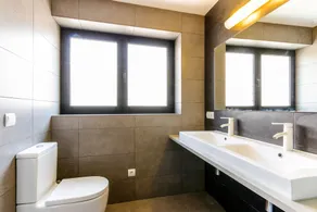 Menorca: Großes Designhaus im Zentrum von Ciutadella - Image 3
