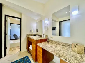 2 Bedroom 2 Bathroom Condo with Full Ocean Views and 24 Hour Guarded Community - Image 4