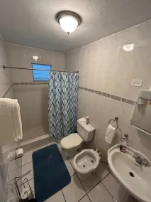 Countryside villa- 3 bedroom, 2 bath close to rainforest! - Image 3