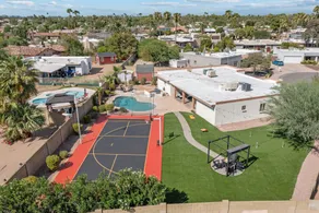 HUGE Yard! Heated Pool, Game Room, Sport Court - Image 2