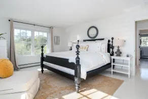 HEATED SALTWATER POOL, Pickleball. Higgins Beach Estate~sleeps 32.  12 min to DT - Image 4
