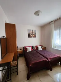 Romantic villa,quiet location, private pool, sun terrace, 10 min. to the beach! - Image 5