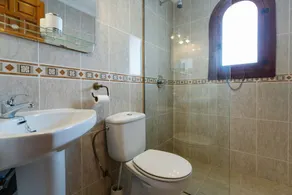 Villa 'Rosa' mit privatem Pool, Gemeinschaftsterrasse und WLAN - Image 3
