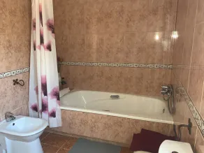Very bright villa with many spaces outside - Image 2