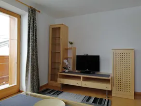 Waldhäusl - Image 2