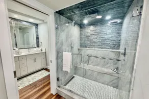 Écoutez l'océan appeler votre nom dans ce charmant condo classé argent! - Image 5