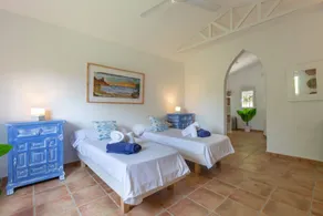 Finca \"Almijan Alegria\" with Sea & Mountain Views, Pool, and Wi-Fi - Image 2