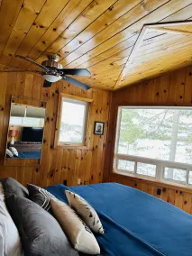 Upscale, unique, clean, spectacular lakefront cottage with SAUNA!! - Image 5