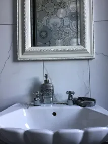 Victorian flat - Image 2