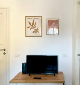 Rosy Suite Bed and Breakfast - Image 4