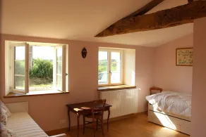 Gîte entièrement rénové pour profiter du calme de la campagne. - Image 4