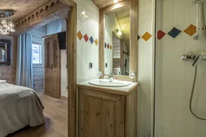 En ski in Ski Out, Modern Apt i världens största skidområde - Image 4