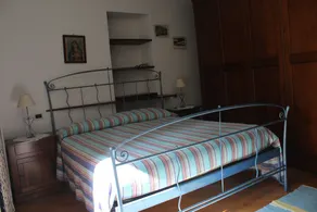 Lakefront apartment in downtown Stresa with magnificent views - Image 4