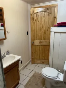 Doc's Log /2Queen - Image 2