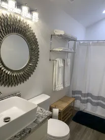 Tiny House with a beautiful view of lake Tenkiller - Image 4