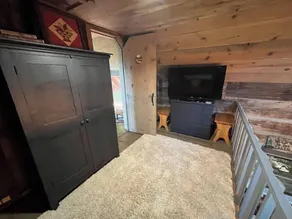 Enjoy this 100+ year old cabin in the gated Wolf Laurel Resort community. - Image 2