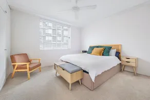Bright modern 2BR apartment with garden outlook - Image 5
