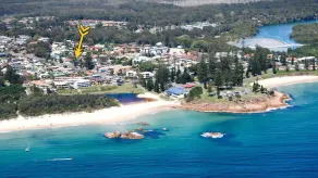 PJ's Cottage - walk to the beach - Image 3