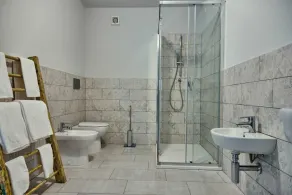 Farmhouse with rooms and private bathroom. Bioswimming pool for guests! - Image 2