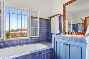 Holiday Home 'Grillons' with Shared Pool, Fiber Optic Internet, and Air Conditioning - Image 3