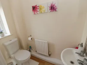 Ramblers Cottage - Image 4
