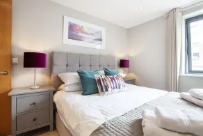 The Wesley Luxury City Apartment - Image 5