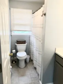 Nyrenoveret charmerende moderne ø hjem for din afslappende Getaway - Image 2
