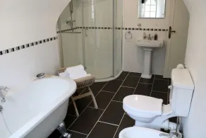 Stort hus og have, flodudsigt, gå, cykelstier, fiskeri, færge rabat - Image 4