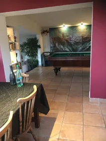 Villa med pool og åben udsigt, beliggende mod Lyon .. - Image 4